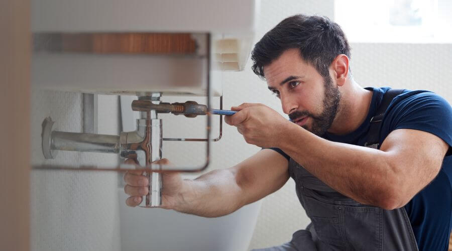 Faucet aerator cleaning/replacement in Sunman, IN
